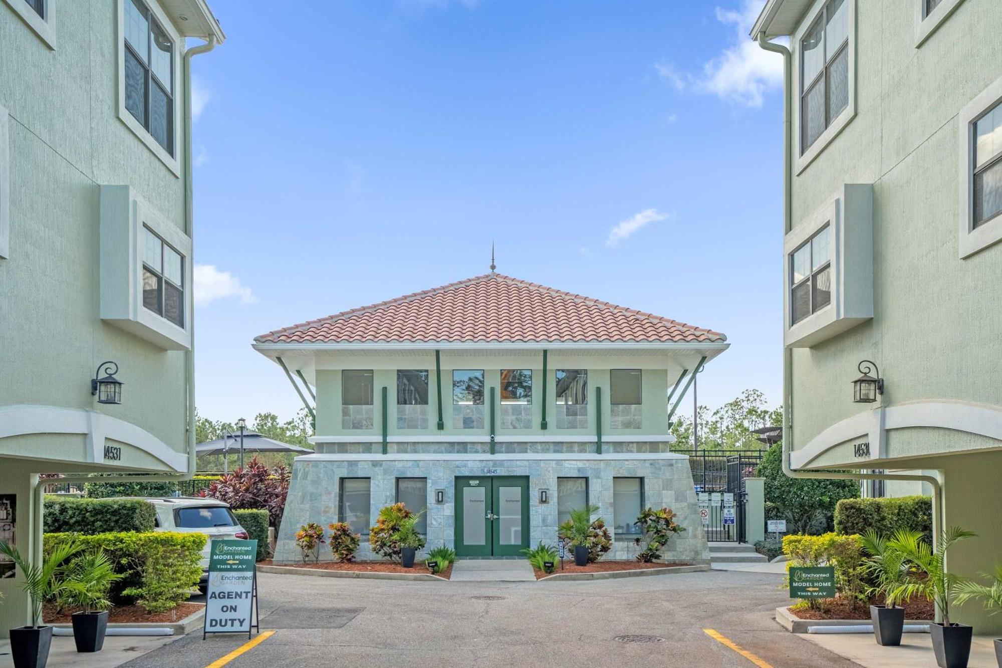 Magical Winter Memories Recent Renovated Townhome Ορλάντο Εξωτερικό φωτογραφία